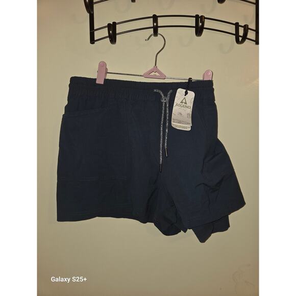 Ascend Acadia Trail Shorts - Picture 2 of 4